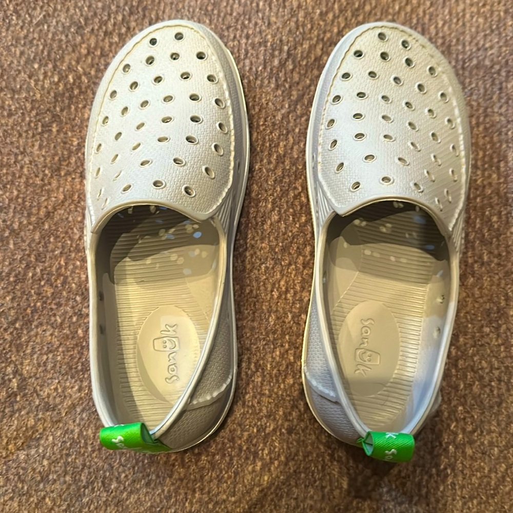 Never worn! Sanuk Waterproof Loafer